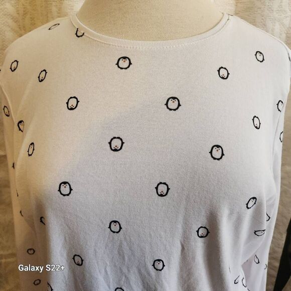 Christopher & Banks winter penguin t shirt - Picture 2 of 7